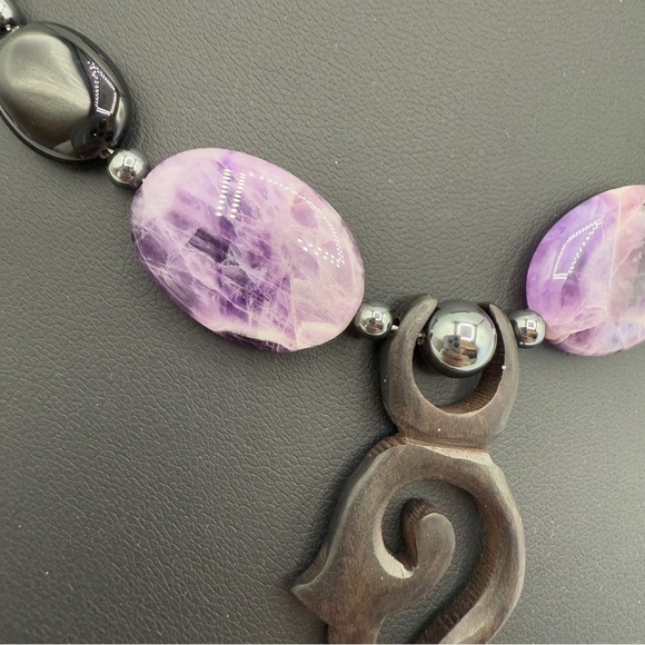 Unique Genuine Amethyst and Tourmaline Stone Beaded Tribal Pendant Necklace - Picture 10 of 11